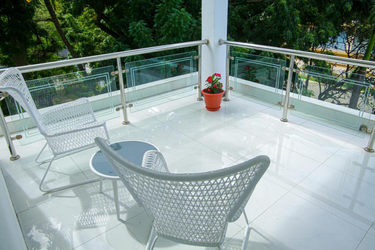 Upendo Boutique Hotel, Dar Es Salaam Esterno foto